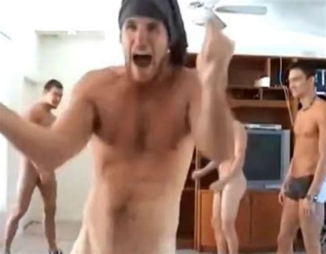 Actores Porno Gay Desnudos Bailando El Give It Me De Madonna Cromosomax