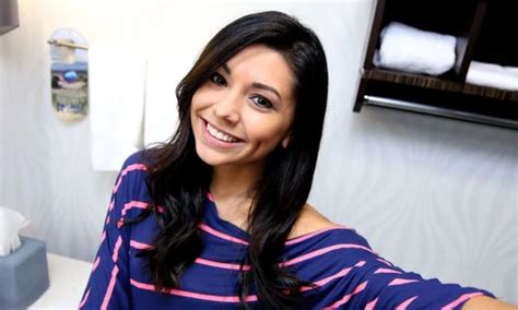 Hot Babe With Small Tits Fucked Hard XHamster