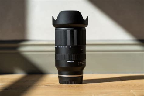 Tamron 18 300mm F3 5 6 3 Di III A VC VXD Sony E Mount Foto Erhardt