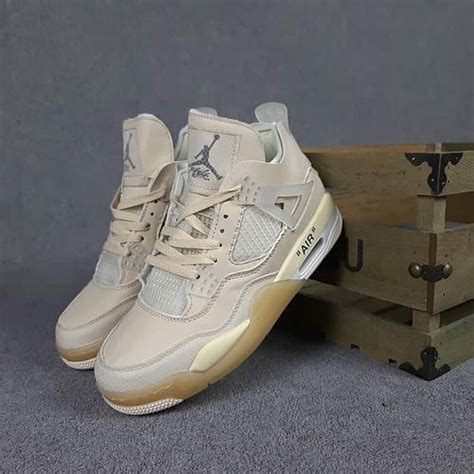 Купити Кросівки Найк Джордан жіночі Nike Air Jordan 4 высокие Бежевые ...