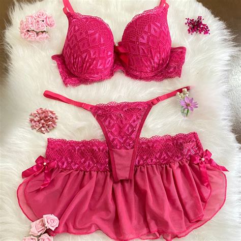 Conjunto Trio Serena Lingerie Bojo Sensual Roupa Intima Saia Calcinha Fio Dental E Sutia