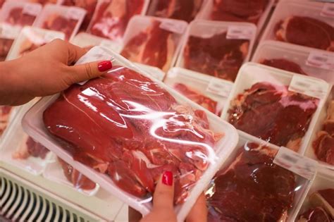 Rebanho Bovino Encolhe E Brasil Ter Menos Carne No Mercado Interno Em