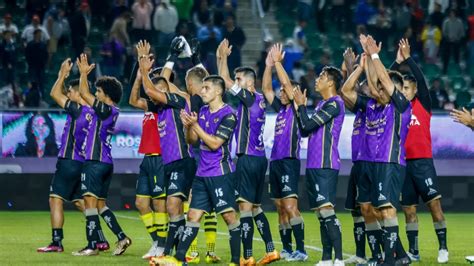 Sol y bikini las fotos de María Susini a los años en Mar del Plata con Facundo Arana Infobae