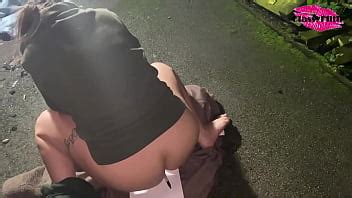 Cracky Signs Her Autograph With Her ASS XVIDEOS