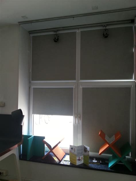 Рулонные шторы блэкаут купить в СПб по ценам от производителя