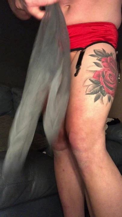 Putting Stockings On Gay Amateur Amateur Porn Feat Pellaeon24 XHamster