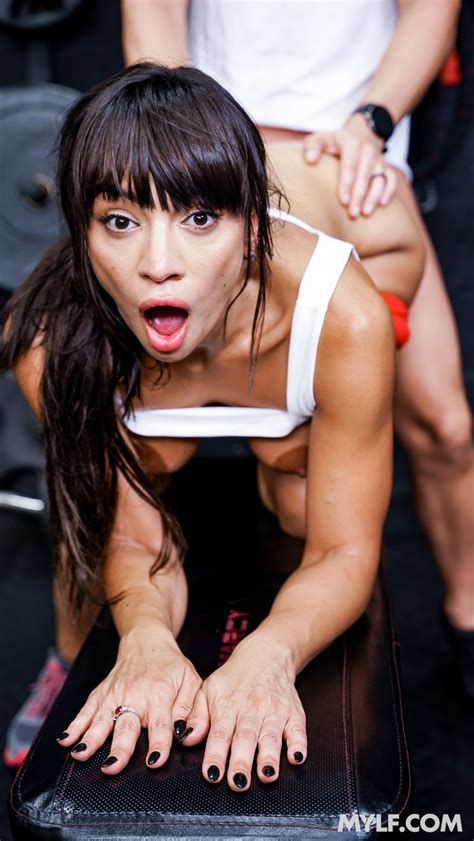 Arab MILF With Big Tits Sasha Pearl Gets Her Mouth Pussy Fucked At The Gym CoedCherry