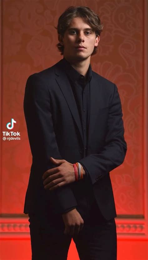 Pin By On The New Jersey Devils Hockey Players Hockey Girlfriend Hot Hockey Players