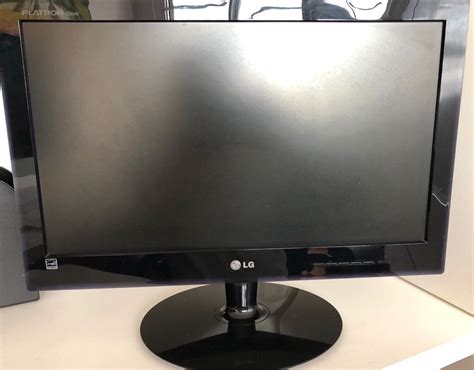 Lg 20inch Led Monitor Computers And Tech Parts And Accessories Monitor