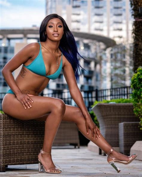 Hot Sexy Amari J Bikini Pics