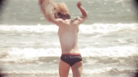 Alexis Hutt Nude Pics Pagina