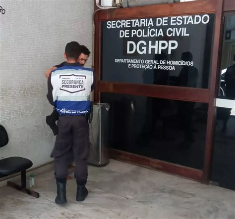 Preso Por Morte Dos Pais A Marretadas Encaminhado A Hospital