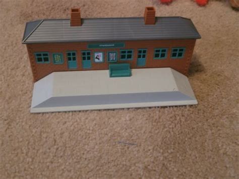 2002 Ffarquhar Station Thomas & Friends Rail Road Station | #4594440161