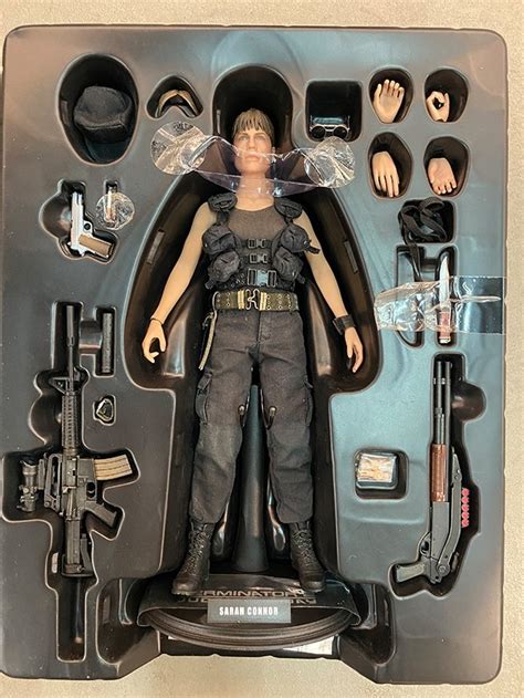Sarah Conner Aus Dem Movie Terminator 2 Von Hot Toys MMS119 Linda Hamilton