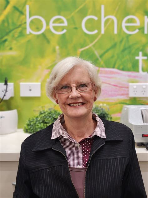 1 of the best Experienced Eye Care Team in Auckland | Vision Centre