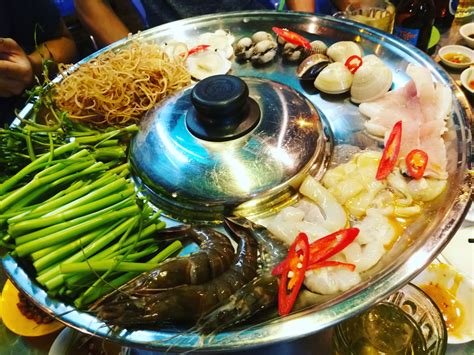 Vietnamese Style Seafood Hotpot Rvietnam