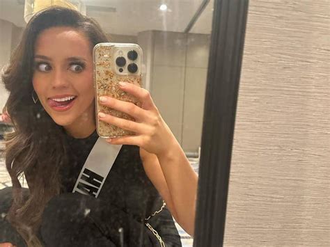 Bill Belichick Dating 23-Year-Old Ex-Cheerleader Jordon Hudson