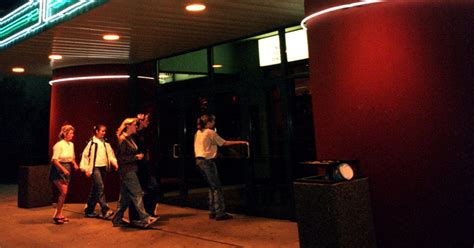 Movie fans are praising Sheboygan Marcus Cinema for its new seating 1