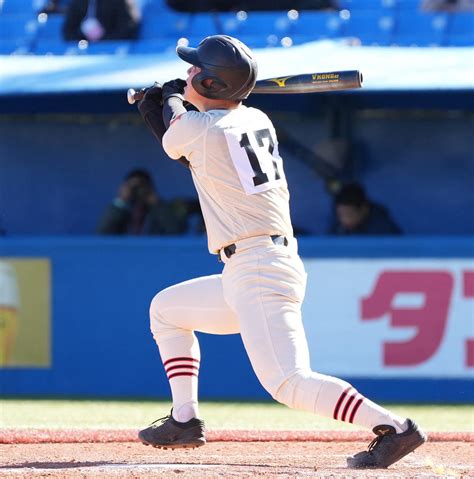 【明治神宮大会】作新学院1年菅谷峻汰、高校初アーチが決勝弾「頭が真っ白。最高の景色でした」 高校野球写真ニュース 日刊スポーツ