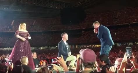 Adele Brings Gay Man On Stage To Propose To His Boyfriend In Front Of People Watch