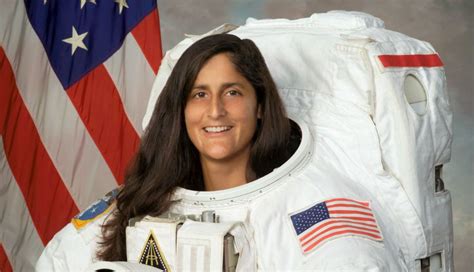 Sunita Williams Anindian Origin Us Astronaut Is One Of The Nine Astronauts Selected By Nasa