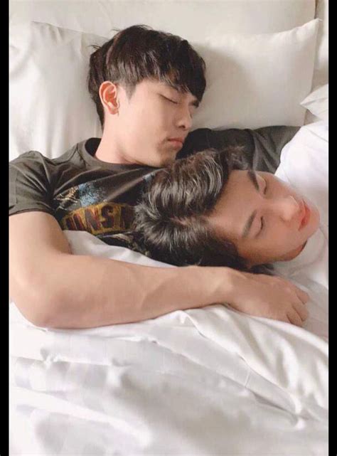 THE DAY TO REMIND MEWGULF Complete Cute Gay Couples Girls In Love Cute Gay