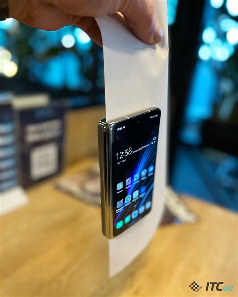 Первый взгляд на Oppo Find N: реально удобный складной смартфон