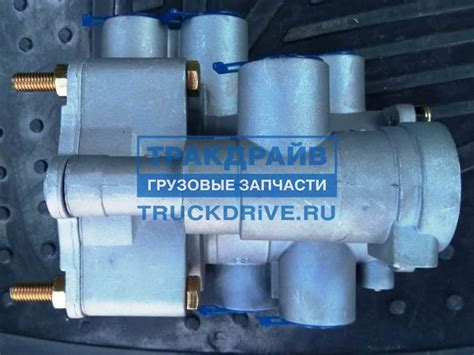 Кран управления тормозами прицепа ЕБС 27.01.5001 EBS купить недорого