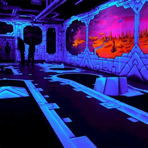 glow golf  berlin hen activity ideas