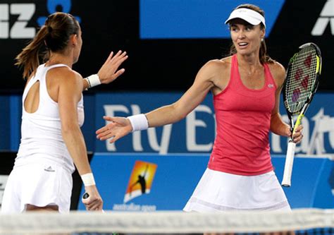 Mirza, Hingis explain partner switches | Tennis.com