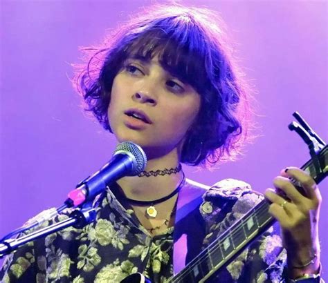 Épinglé Par Pinner Sur Pomme In Concert And Acoustic Sessions En 2022