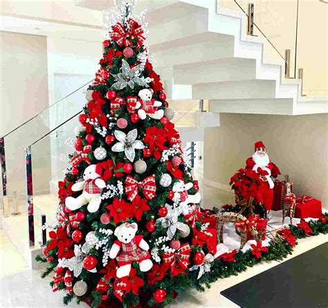 arvore de natal decorada  ideias criativas  faceis