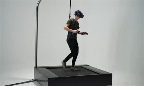 omnidirectional treadmills virtuix omni   kat walk  metarficial