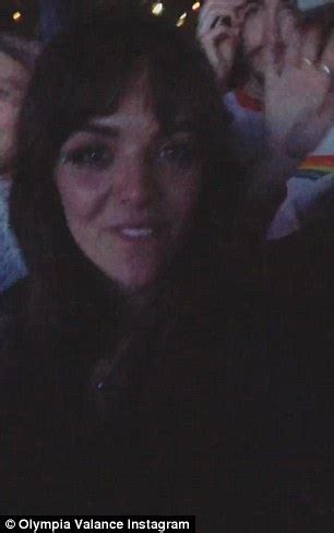 Olympia Valance flaunts her pert derrière in bikini in Byron Bay Daily Mail Online