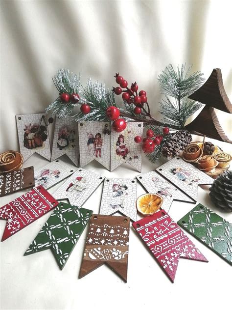 флажки декупаж | Рождественские изделия, Флажки гирлянда, Новогодние ...