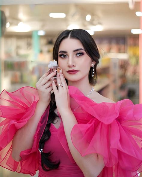 Yoyoso Nicaragua | 👀 Mira todo lo que llevo en mi mochila Yoyoso