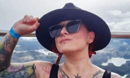 Azura Live Vr Porn And Vr Cam Girl Sex Shows Vrporn