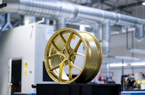 SL01 - VEHICLE GALLERY