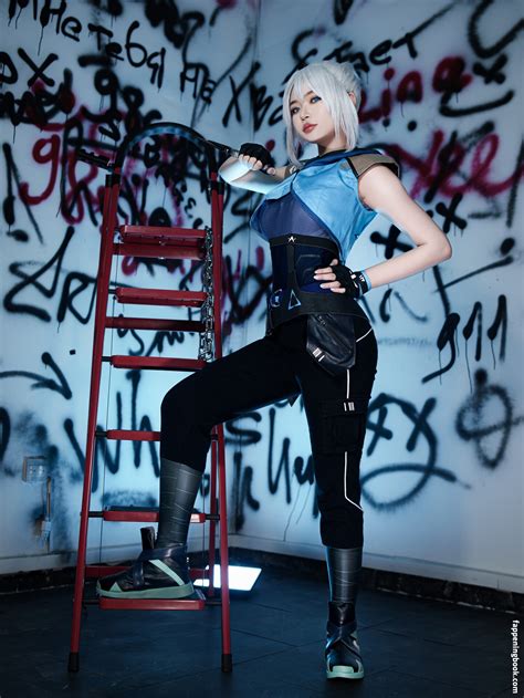 ZinieQ Cosplayer Nude OnlyFans Leaks Fappening FappeningBook