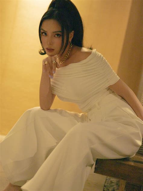 I Du L Ch Qu Ng Ninh Jun V T M T Fan B Ng Lo T Nh Bikini C C B C L A Phong C Ch Sao