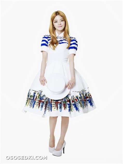 Heyne Naked Cosplay Asian 5 Photos Onlyfans Patreon Fansly Cosplay Leaked Pics 35778