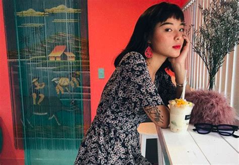 C N Ng Xinh P Hot Nh T Instagram Vi T N M L Ai