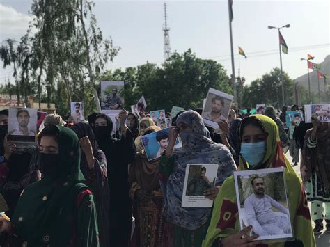 pakistan people hold rally  enforced disappearances  hafiz