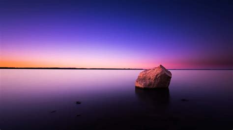 Download Mesmerizing Horizon at Dusk | Wallpapers.com