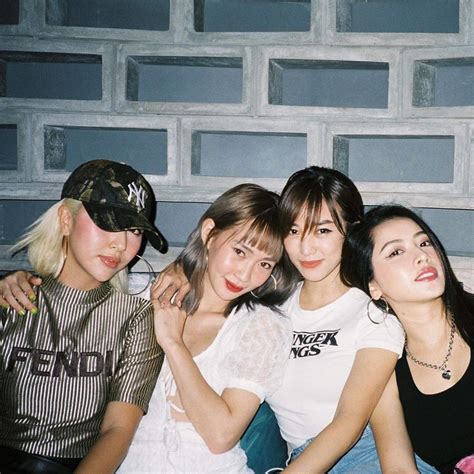 Hot girl Salim khoe ảnh diện bikini hai mảnh sau 20 năm Gương mặt trẻ ZNEWS VN