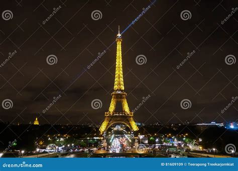 The Illuminated Eiffel Tower Editorial Stock Image - Image of landmark