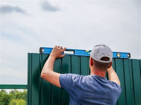 Монтаж заборов и ворот в СПб | Установка 3D-ограждений, профнастила ...