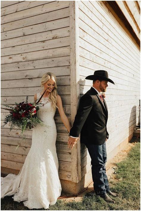 25 Stylish Rustic Wedding Groom Attire Ideas Wedding Rustic Wedding