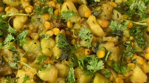 Aloo శనగ పప curry aloo its Vindhya kitchens its viral food