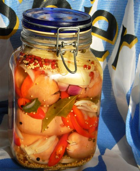 Интересная идея - сосиски в рассоле упакованные в банку - Упаковка ...